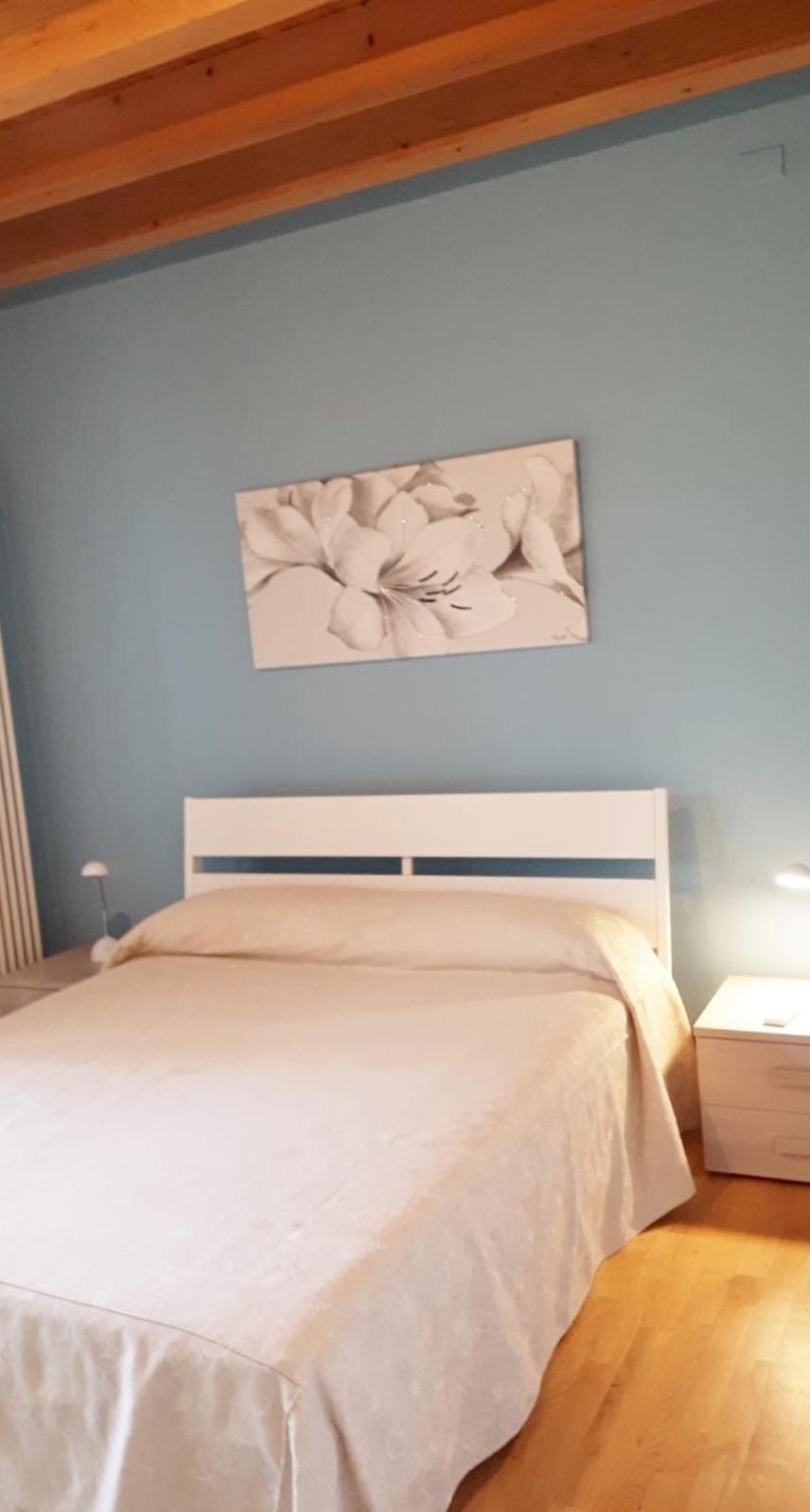 Albergo La Quiete Desenzano del Garda Bagian luar foto