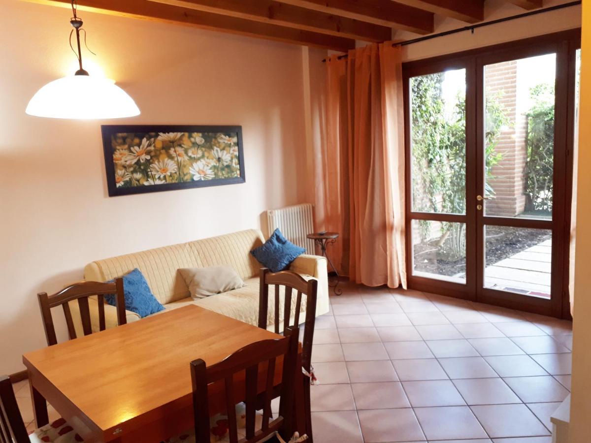 Albergo La Quiete Desenzano del Garda Bagian luar foto